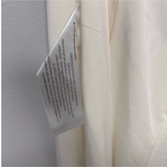 NWOT Mac Duggal 11126 Elegant White Off-Shoulder Gown - Picture 4 of 6